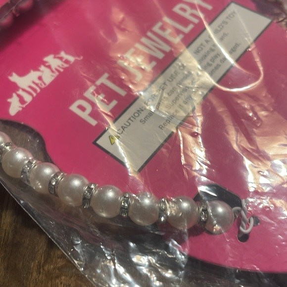 Pet Jewelry (Necklace) - Picture 6 of 9